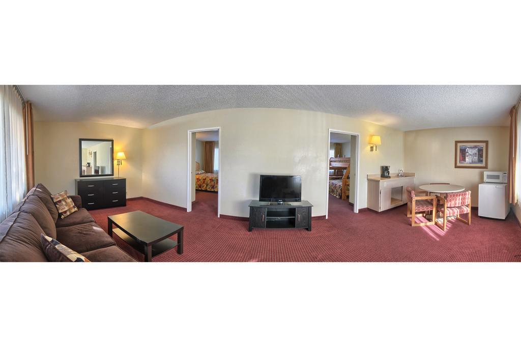 Relax Inn & Suites El Cajon Zewnętrze zdjęcie