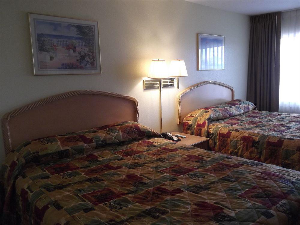 Relax Inn & Suites El Cajon Zewnętrze zdjęcie